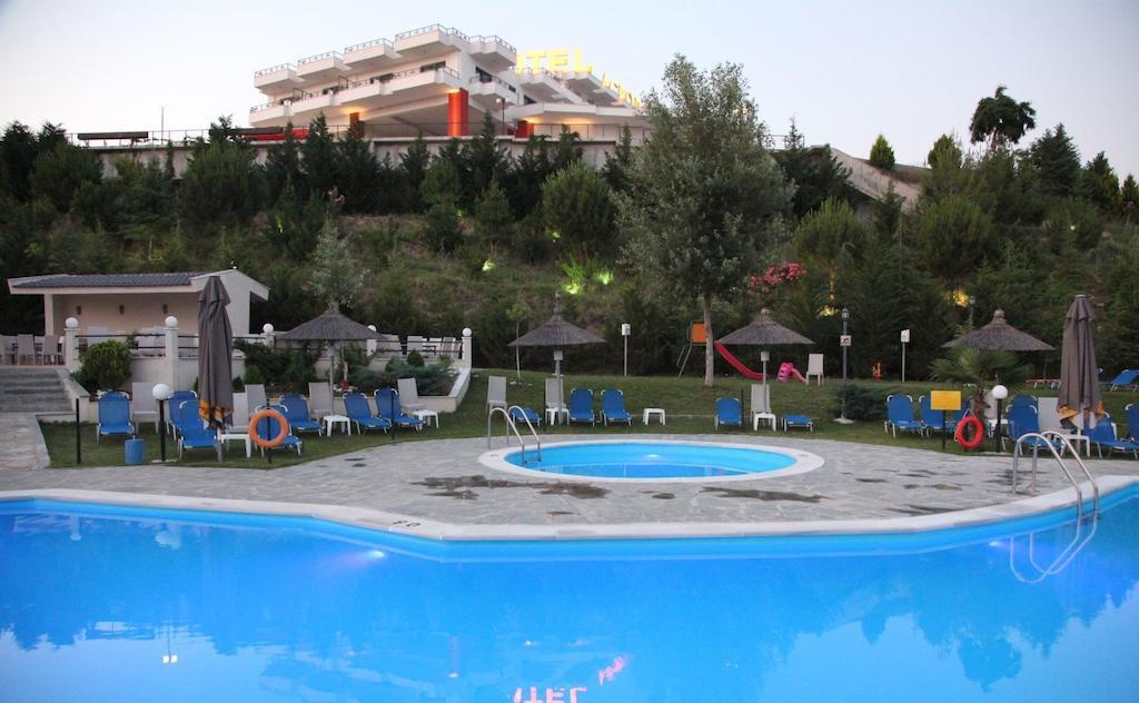Alexander Hotel Serres Esterno foto